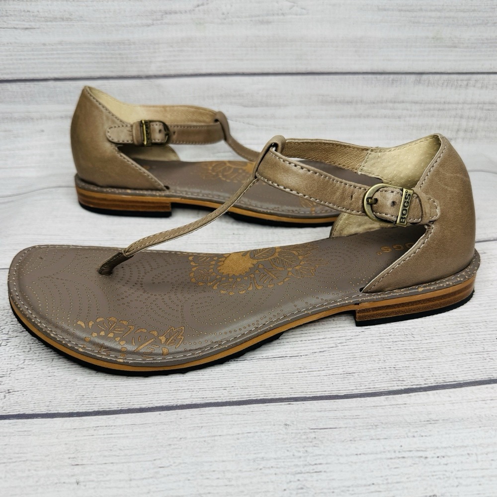 Bogs Memphis‎ Thong T-Strap Sandals Taupe Leather Size 8